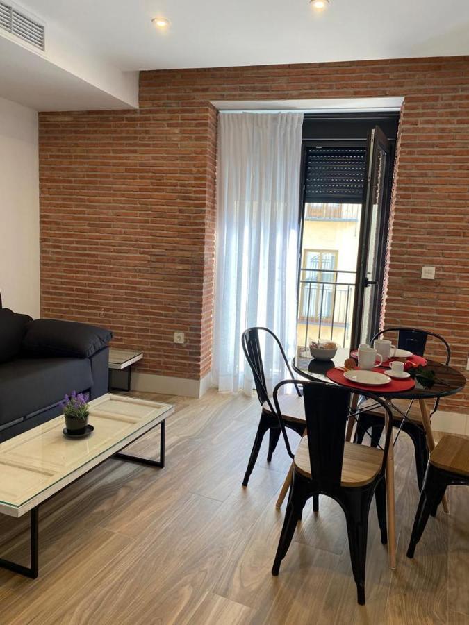 Velalma Pisos Centro Historico Apartment Jaen Bagian luar foto