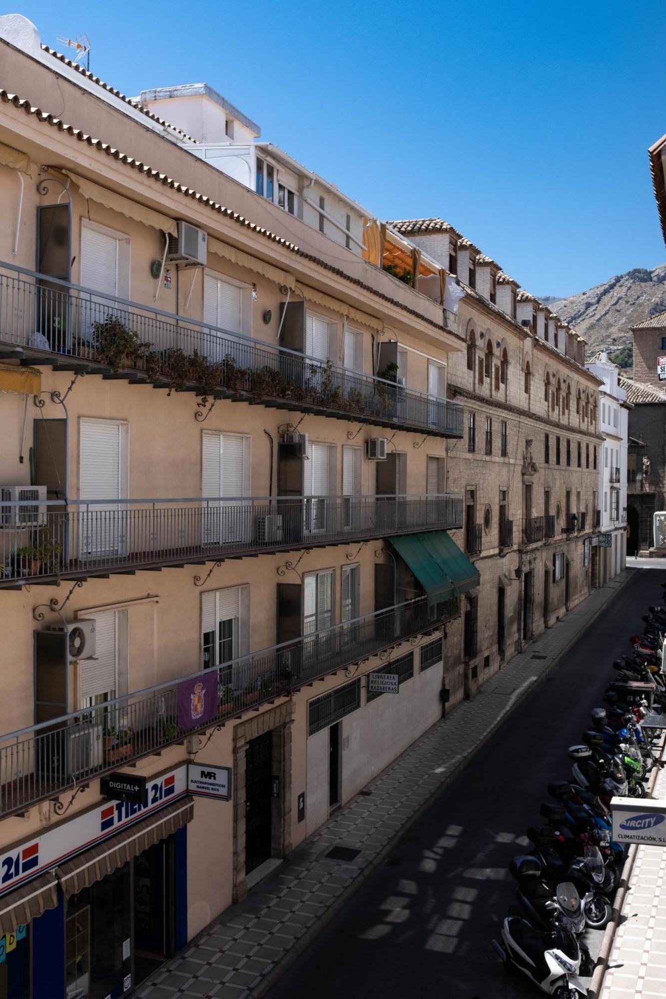 Velalma Pisos Centro Historico Apartment Jaen Bagian luar foto